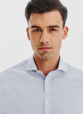 Koszula z niebieskim wzorem geometrycznym