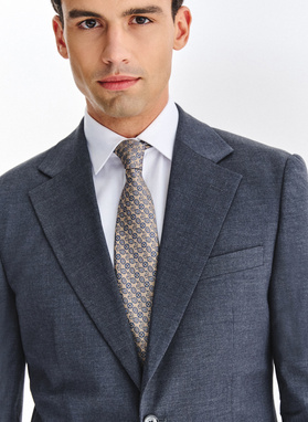 Granatowy garnitur męski