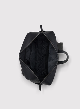 Czarny plecak męski z kieszenią zewnętrzną