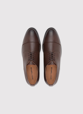 Brązowe eleganckie buty męskie