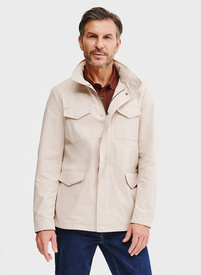 Wiosenna kurtka w kolorze beżowym