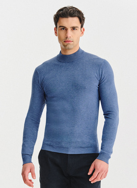 Półgolf męski w niebieskim kolorze