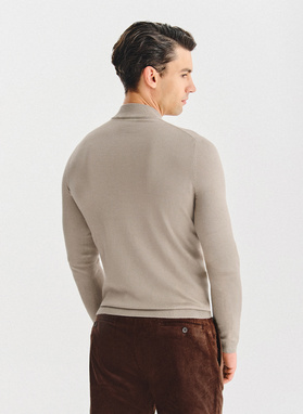 Beżowy półgolf męski