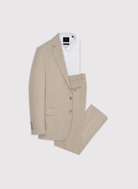Beżowy garnitur męski