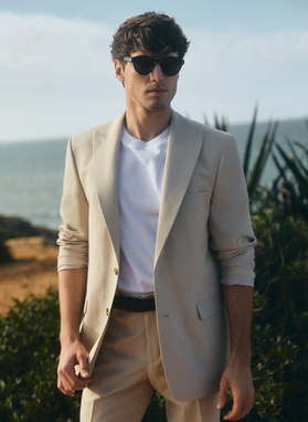 Beżowa marynarka garniturowa w prążek