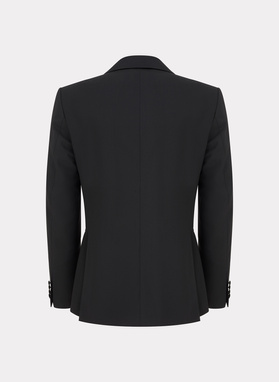 Smokingowa marynarka z poszerzonymi klapami szalowymi