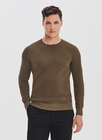 Brązowy sweter męski o-neck