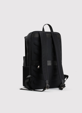 Czarny plecak męski
