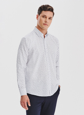 Biała bawełniana koszula mikrowzór