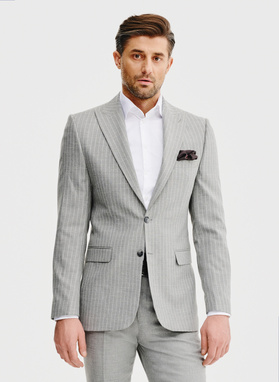 Szary garnitur męski