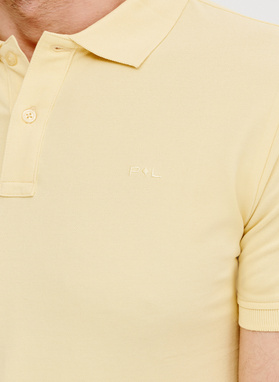 Gładki t-shirt polo w żółtym kolorze