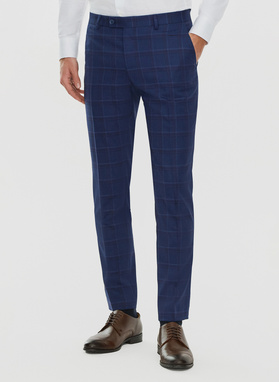 Granatowe spodnie garniturowe w czerwono-niebieską kratkę