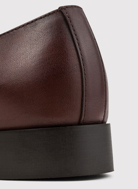 Brązowe półbuty męskie