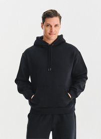 Czarna bluza dresowa z kapturem