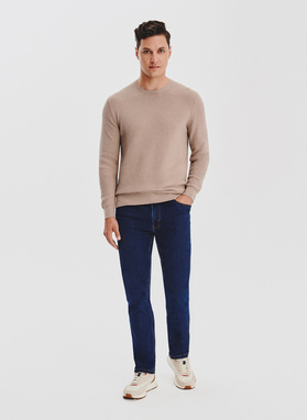 Sweter męski w kolorze beżowym