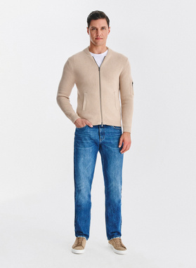 Rozpinany kardigan w kolorze beżowym