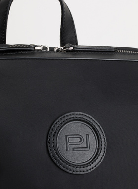 Czarny plecak męski