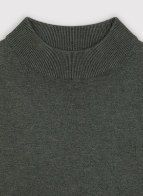 Półgolf męski w zielonym kolorze