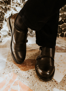 Czarne monki męskie