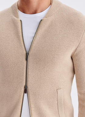 Rozpinany kardigan w kolorze beżowym