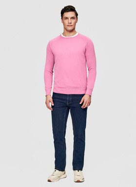 Różowy sweter męski o-neck