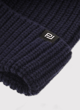 Granatowa czapka męska z wełną