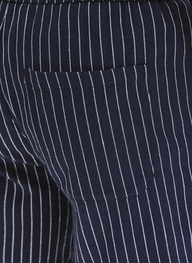 Granatowe spodenki męskie w prążek z lnem