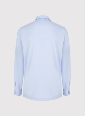 Jasnoniebieska koszula z dzianiny