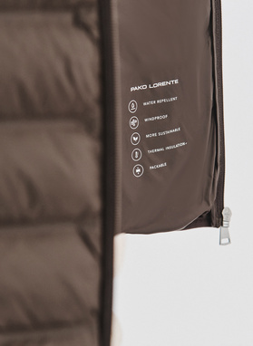 Brązowa kurtka pikowana