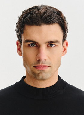 Czarny bawełniany półgolf męski