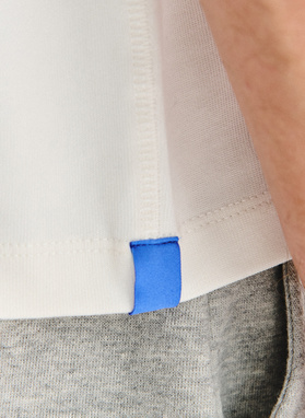 Biały t-shirt oversize