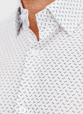 Biała koszula męska w mikrowzór