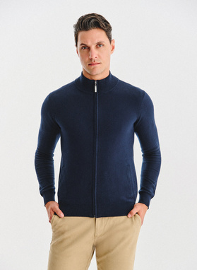 Granatowy rozpinany sweter z kieszeniami