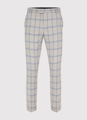 Beżowy garnitur w niebieską kratę