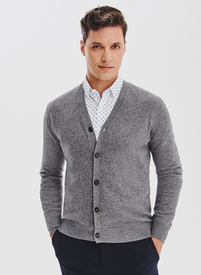 Męski kardigan w szarym kolorze