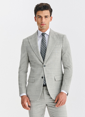 Szary garnitur męski w kratkę