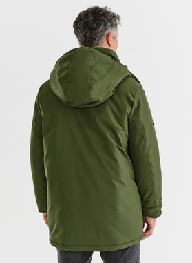 Zimowa kurtka z kapturem w kolorze zielonym