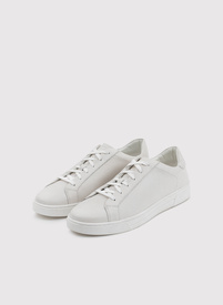 Białe sneakersy męskie