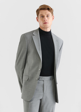 Szary garnitur męski w delikatną kratę