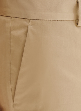 Beżowe szorty męskie z bawełną