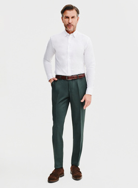 Gładki zielony garnitur męski