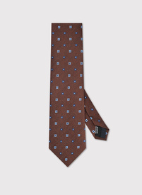 Brązowy krawat we wzór