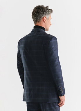 Granatowa marynarka garniturowa