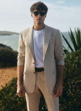 Beżowa marynarka garniturowa w prążek