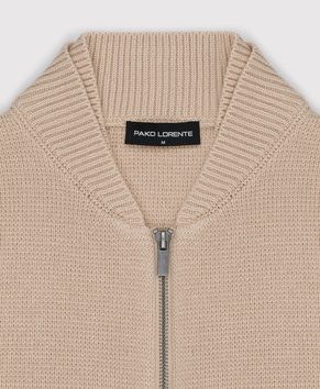 Rozpinany kardigan w kolorze beżowym