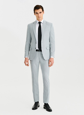 Ślubny szary garnitur męski