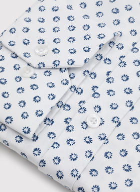 Biała bawełniana koszula mikrowzór