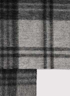 Wełniany szalik w kratę