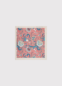 Różowa poszetka w kwiatowy wzór