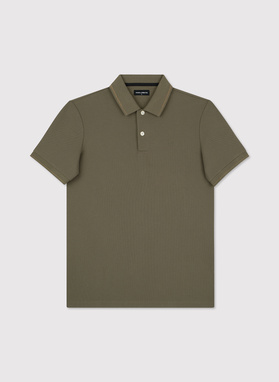 Oliwkowy t-shirt polo na guziczki